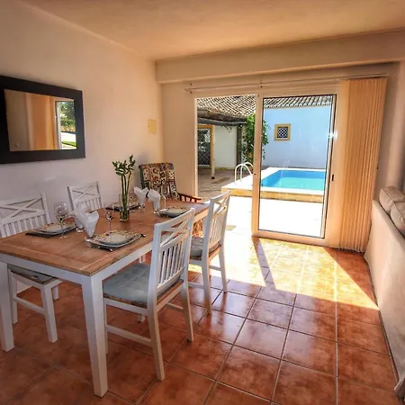 Quinta Amendoas Holiday home *