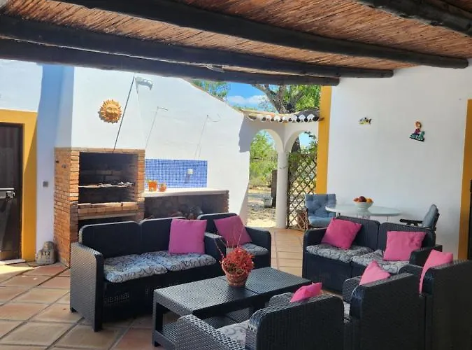 Quinta Amendoas بيت للعطل *